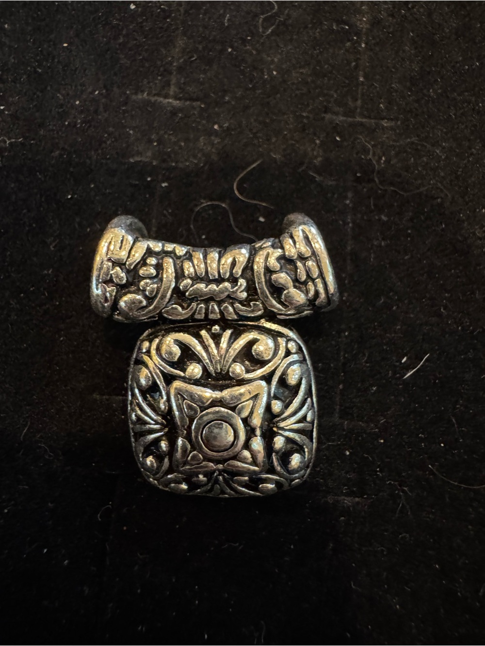 Premier Designs PD Silver Tone Ornate Floral Large Hole Pendant Slider Bead